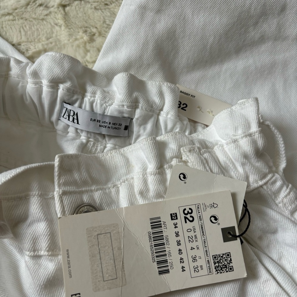 NWT Zara Women's Size 0 White Baggy Fit Paperbag Ankle Jeans - Picture 3 of 8